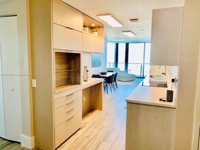 501 NE 31st St in Miami, FL - Building Photo - Building Photo