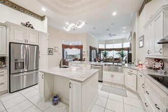 8742 Southern Breeze Dr in Orlando, FL - Building Photo - Building Photo