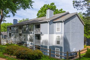 SoCO Apartments at Vinings