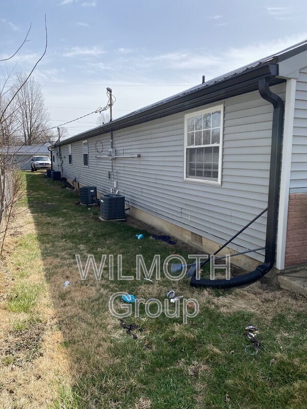 904 Sloan St in Crawfordsville, IN - Building Photo - Building Photo