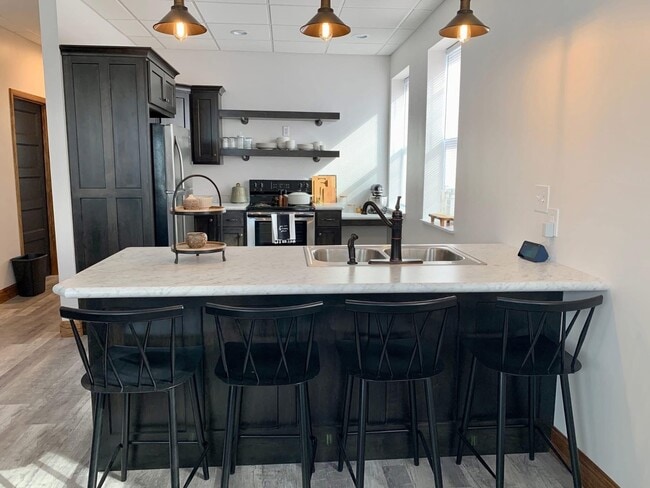 property at 902 9th St