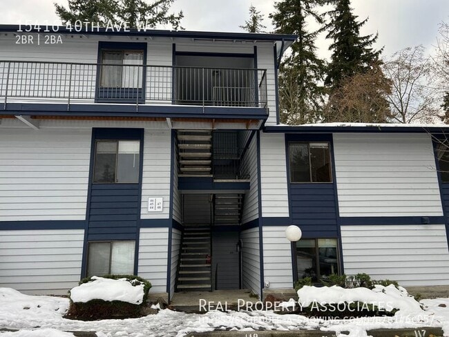 property at 15416 40th Ave W