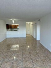 7000 NW 186th St in Hialeah, FL - Building Photo - Building Photo