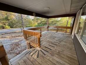 1501 Carolyn Dr in Bull Shoals, AR - Building Photo - Building Photo