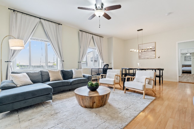 1626 Union Turnpike in North Bergen, NJ - Foto de edificio - Building Photo