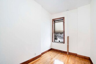 203 17th St in Brooklyn, NY - Building Photo - Building Photo