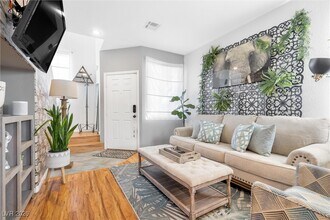 7551 Garden Village Ln in Las Vegas, NV - Building Photo - Building Photo
