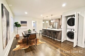 4325 Roanoke Pkwy in Kansas City, MO - Building Photo - Building Photo