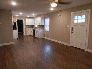 501 Clinkscales Rd in Columbia, MO - Building Photo - Building Photo