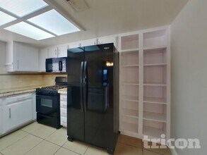 709 Morrocco Dr in Henderson, NV - Building Photo - Building Photo