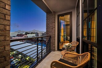 611 Commerce St-Unit -ID1267104P in New Orleans, LA - Building Photo - Building Photo