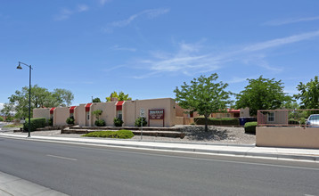 The Watch Apartments in Albuquerque, NM - Building Photo - Building Photo