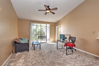 13615 Eagle Ridge Dr in Ft. Myers, FL - Foto de edificio - Building Photo