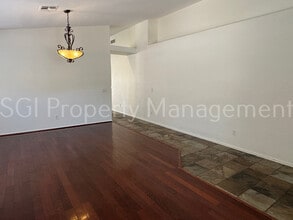 2602 E Beautiful Ln in Phoenix, AZ - Building Photo - Building Photo