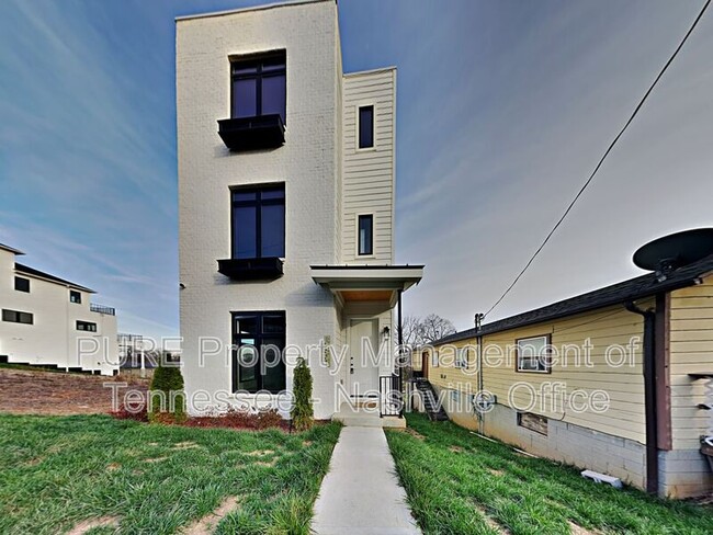 property at 1256 Thomas St