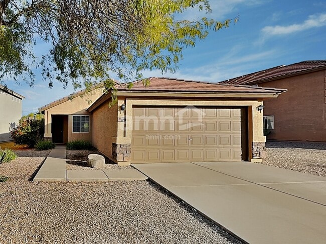 property at 31491 N Cactus Dr