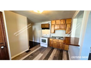 1303 N Gladstone Ave in Indianapolis, IN - Building Photo - Building Photo