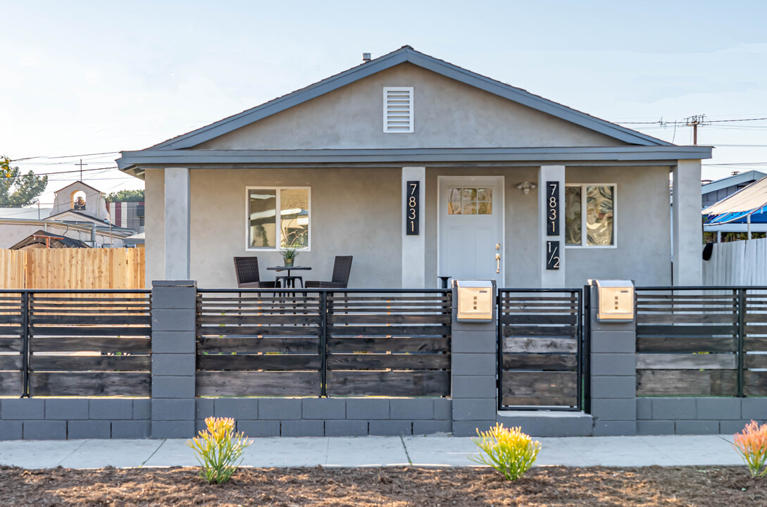 7831 Troost Ave in North Hollywood, CA - Building Photo