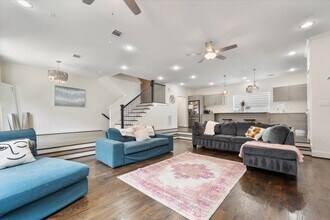 1333 W 22nd St in Houston, TX - Building Photo - Building Photo