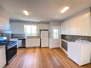171 Albert St in Torrington, CT - Building Photo - Building Photo