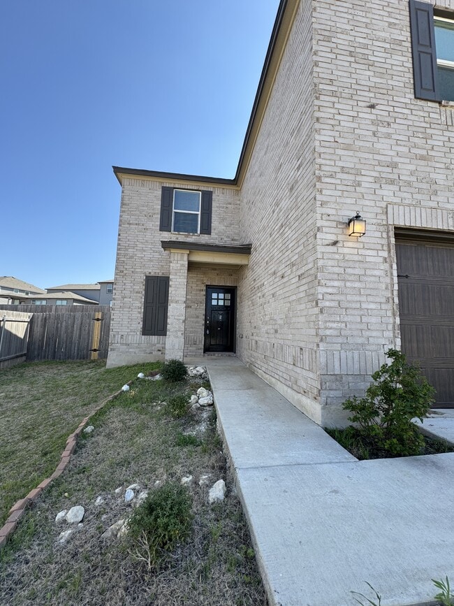 1303 Adam Ln in Belton, TX - Building Photo - Building Photo
