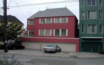 2451 Ivy Dr in Oakland, CA - Building Photo - Building Photo