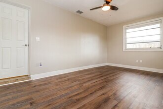 4459 Springwood Rd in Spring Hill, FL - Building Photo - Building Photo