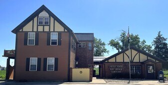 26456 Clare Rd, Unit 2 in Clare, IL - Building Photo