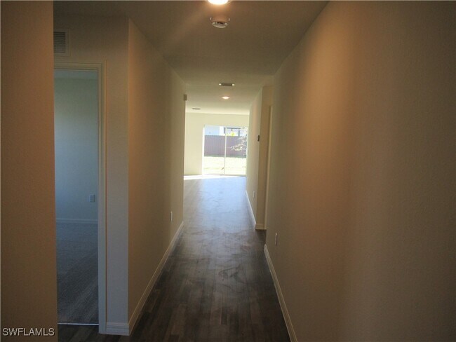 22 NW 7th Terrace in Cape Coral, FL - Building Photo - Building Photo