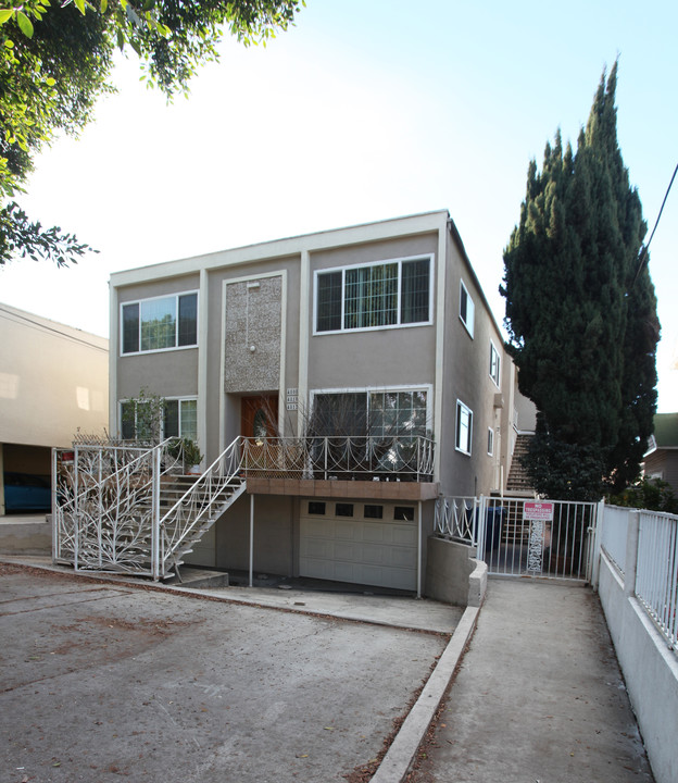 4808 Franklin Ave in Los Angeles, CA - Building Photo