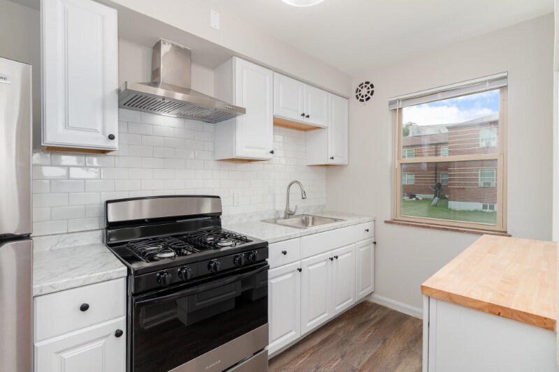 1607 Asmann Ave in Cincinnati, OH - Building Photo