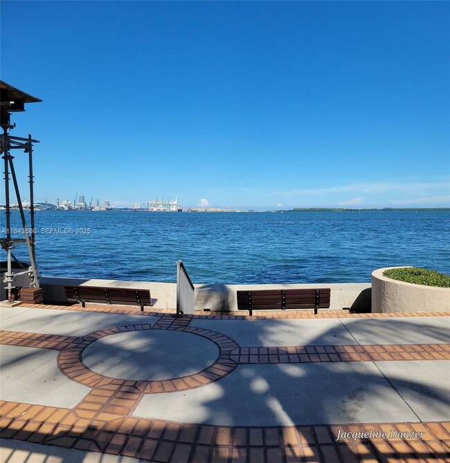 property at 540 Brickell Key Dr