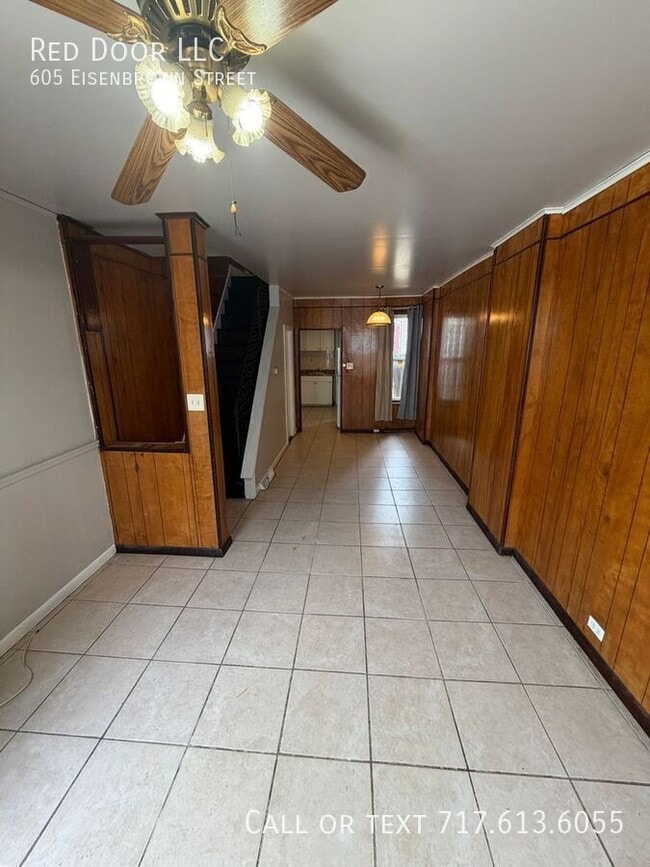 605 Eisenbrown St in Reading, PA - Building Photo - Building Photo