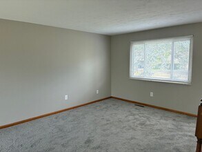 5071 Albany Dr in Columbus, OH - Building Photo - Building Photo