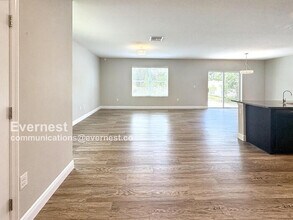 16852 Trite Bend St in Wimauma, FL - Building Photo - Building Photo