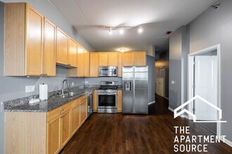 1462 S Michigan Ave, Unit 2203 in Chicago, IL - Building Photo - Building Photo