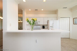 3820 Sawgrass Way in Naples, FL - Building Photo - Building Photo