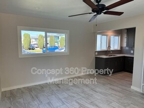 7370 Neo St in Downey, CA - Foto de edificio - Building Photo