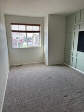 9444 Castle Oaks Dr in Fountain, CO - Building Photo - Building Photo
