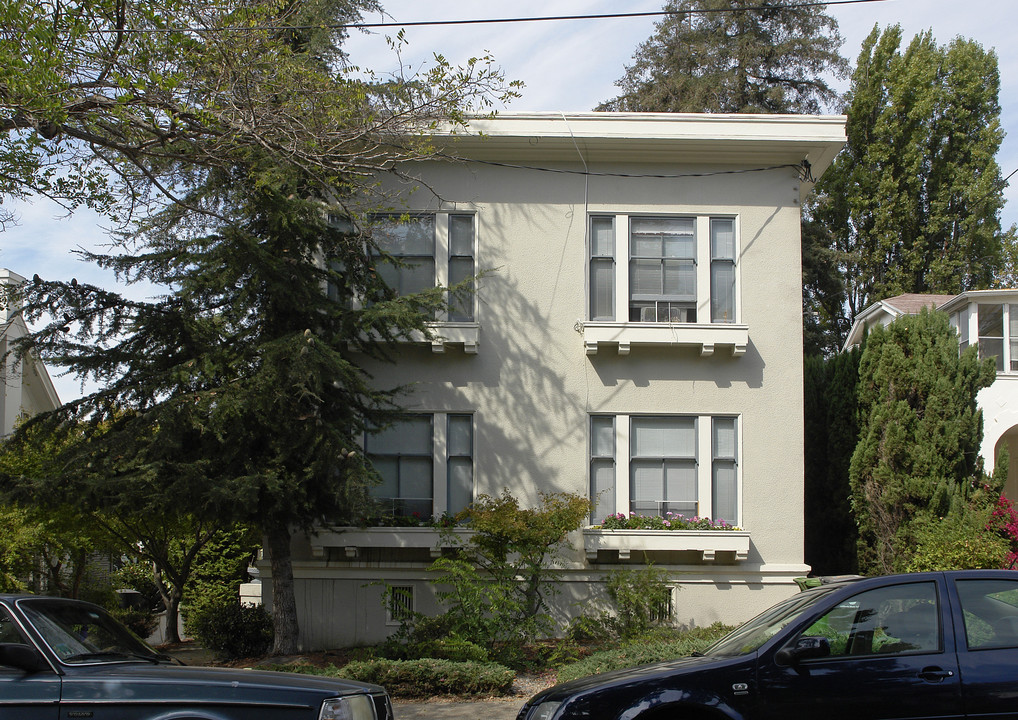 3611-3619 Balfour Ave in Oakland, CA - Building Photo