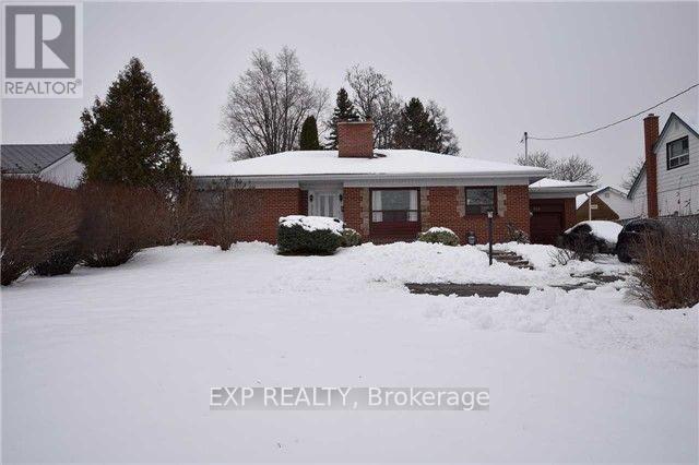 property at 929 Ritson Rd N