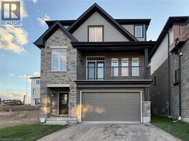 347 Canada Plum St in Waterloo, ON - Building Photo