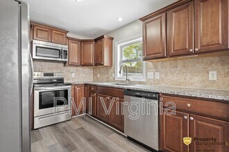 8459 Primrose St in Norfolk, VA - Building Photo - Building Photo