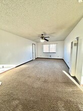 3274 Bullwinkle Dr in Reno, NV - Building Photo - Building Photo