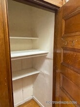 2 Ware St in Cambridge, MA - Foto de edificio - Building Photo