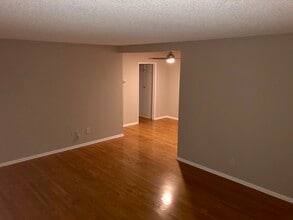 926 E Imperial Ave, Unit 5 in El Segundo, CA - Building Photo - Building Photo