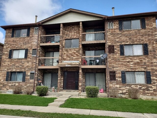 property at 9024 Lincoln Ct