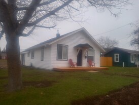 1003 E Harrison Ave in Coeur d'Alene, ID - Building Photo