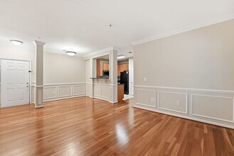 4850 Eisenhower Ave in Alexandria, VA - Building Photo - Building Photo