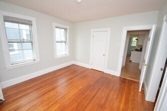 34 Justin Rd, Unit 1 in Boston, MA - Building Photo - Building Photo